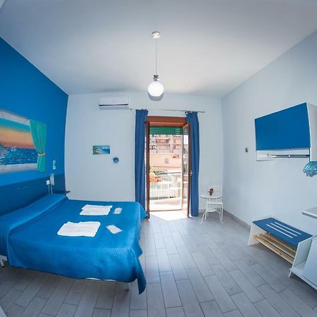 B&B Le Isole 나폴리 외부 사진