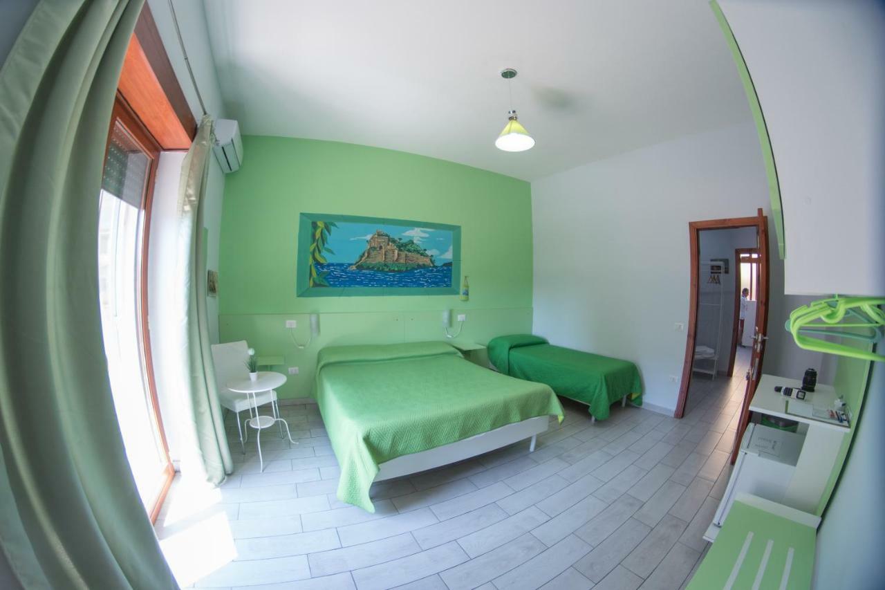 B&B Le Isole 나폴리 외부 사진